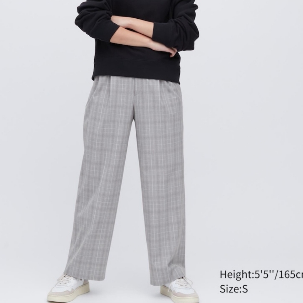 Uniqlo wide fit pleated pants